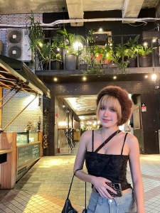 ฟารีดา เอลิซ่าเบธ ที (16)