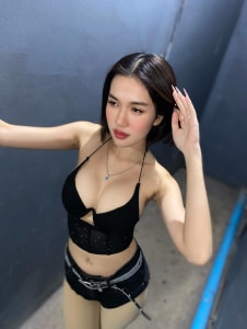 ฟารีดา เอลิซ่าเบธ ที (5)