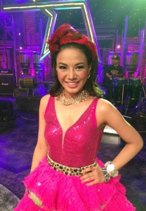แบมบี้ สิรินโสพิศ ภาพช่วง The Star ในชุดสีชมพู